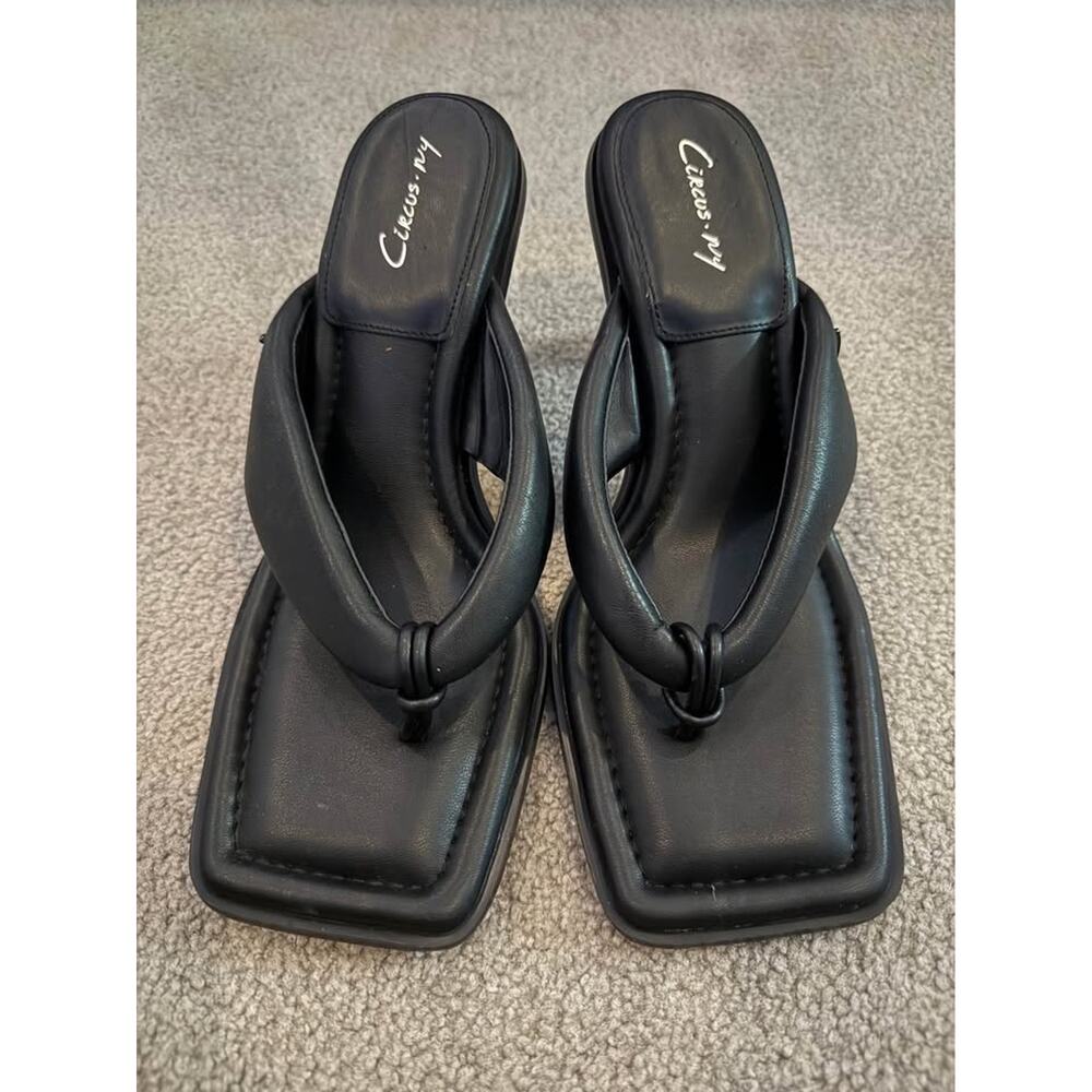 NEW Circus by Sam Edelman Skeet Thong Sandals size 9
